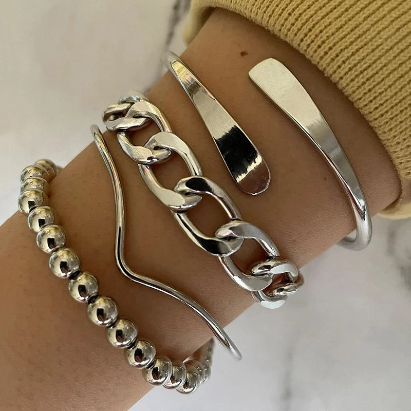 4pcs Punk Curb Cuban Chain Bracelets Set for Women Simple Thick Gold Color Charm Bracelets Fashion Jewelry Accessories New