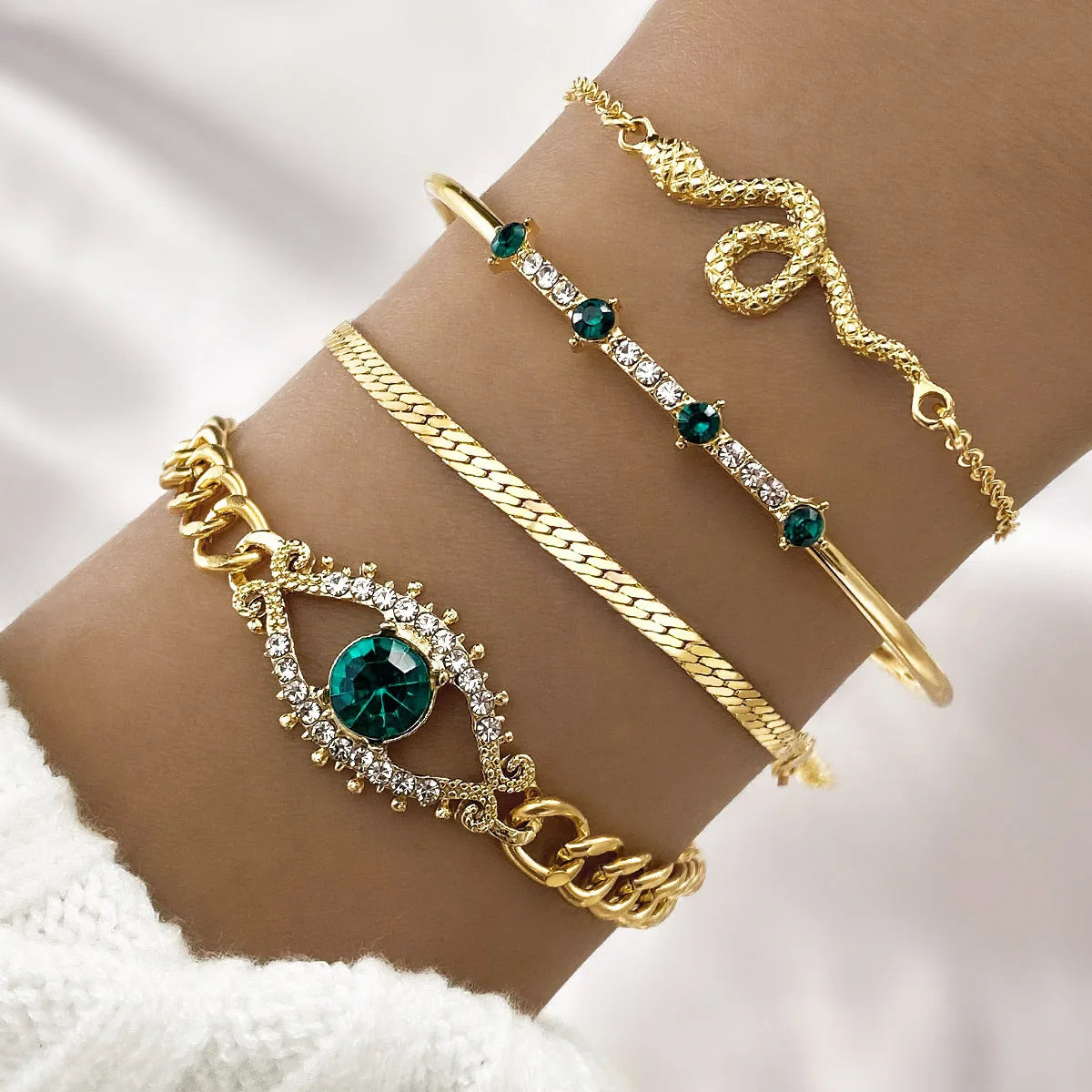 4Pcs Vintage Round Green Zircon Personality Snake Simple Metal Bracelet Set for Women Statement Open Cuff Bangles Party Jewelry