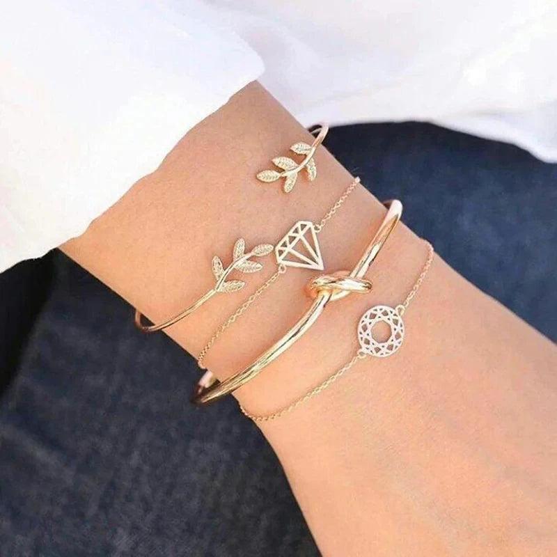 4pcs Punk Curb Cuban Chain Bracelets Set for Women Simple Thick Gold Color Charm Bracelets Fashion Jewelry Accessories New